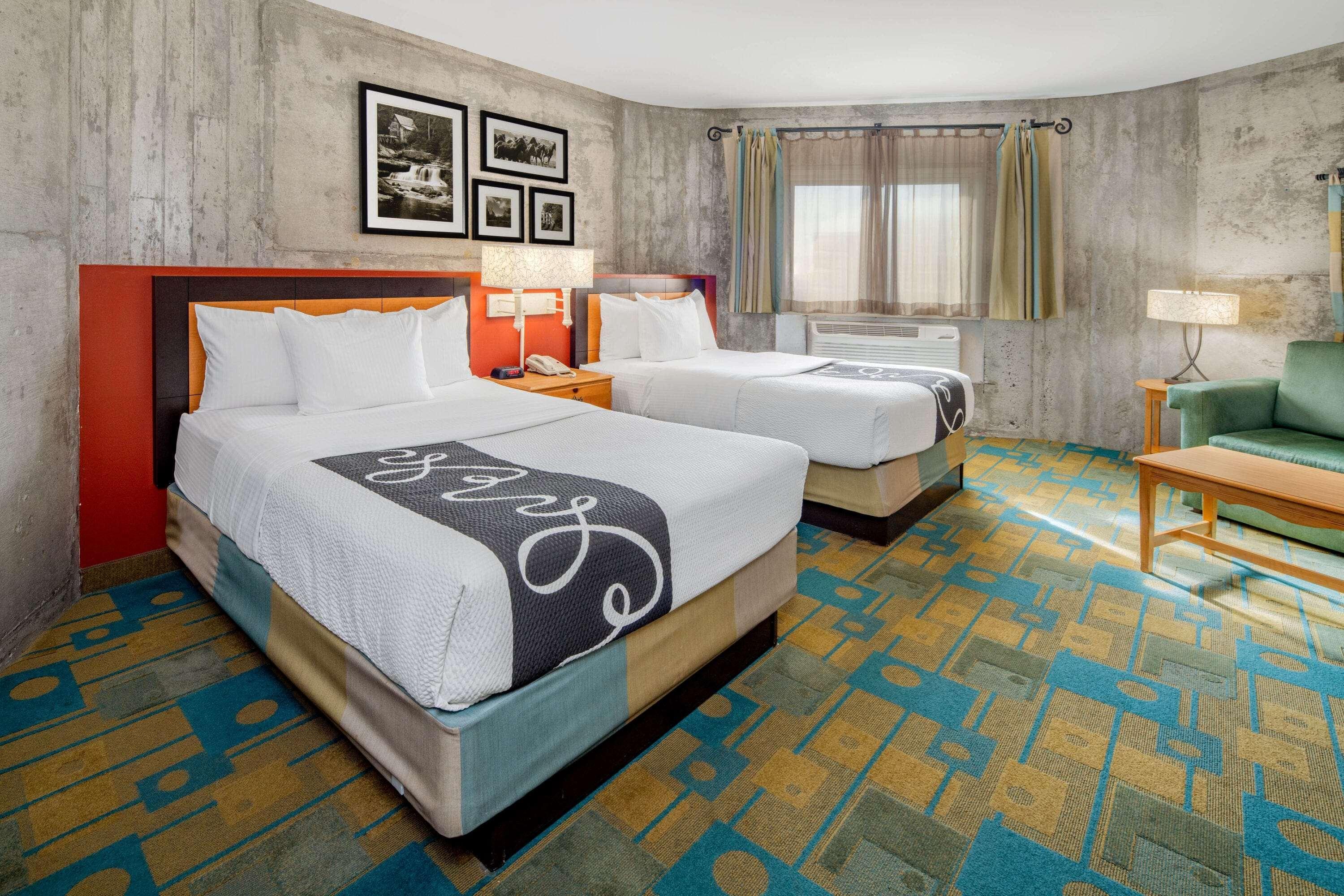 Hotel La Quinta & By Wyndham Spectrum Irvine