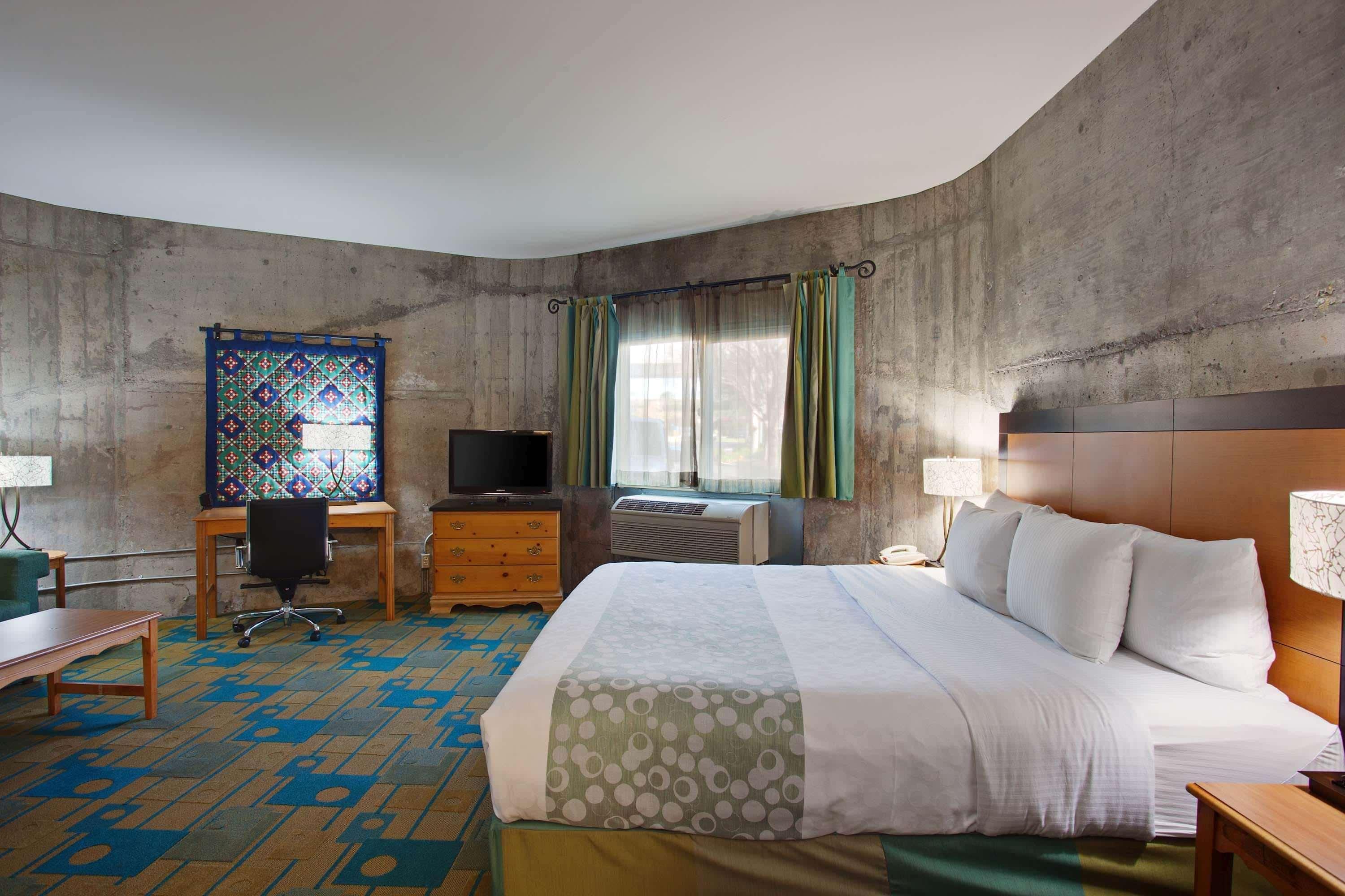 Hotel La Quinta & By Wyndham Spectrum Irvine